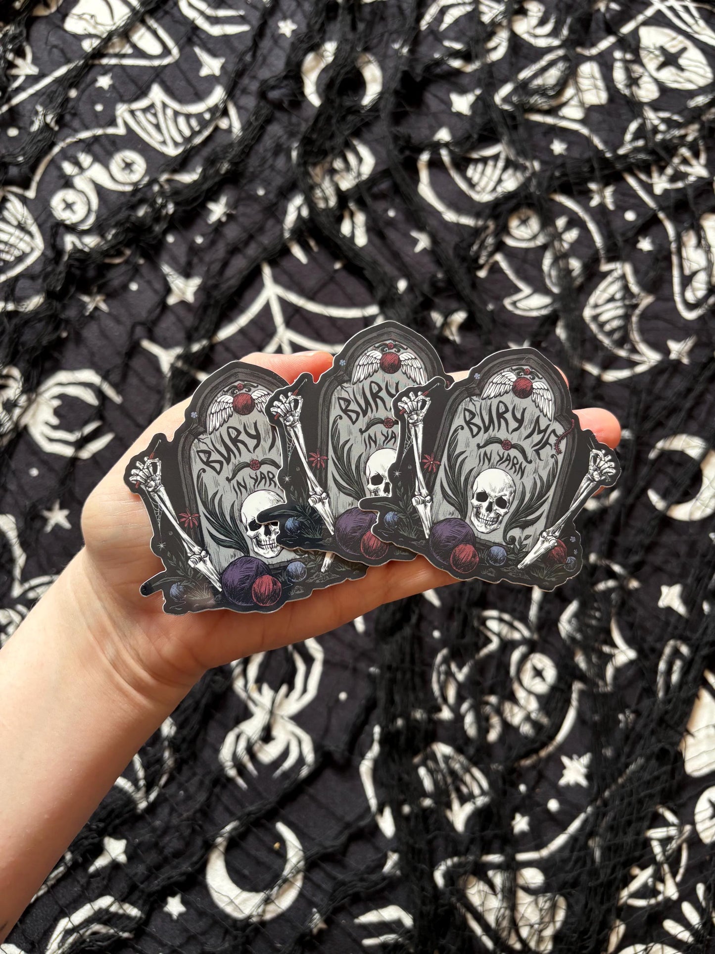 Dark Mode Bury Me In Yarn